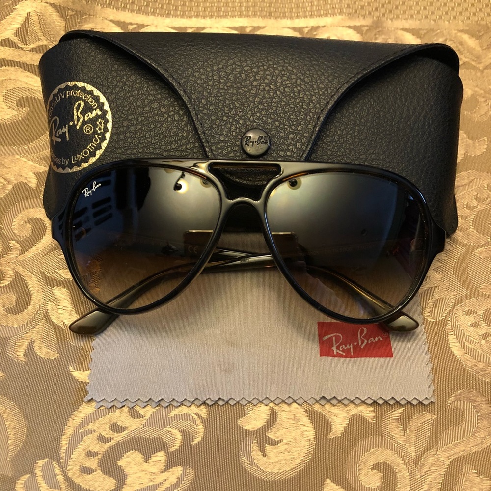 Ray Ban Cats 5000 Classic Sunglasses In Tortoise
